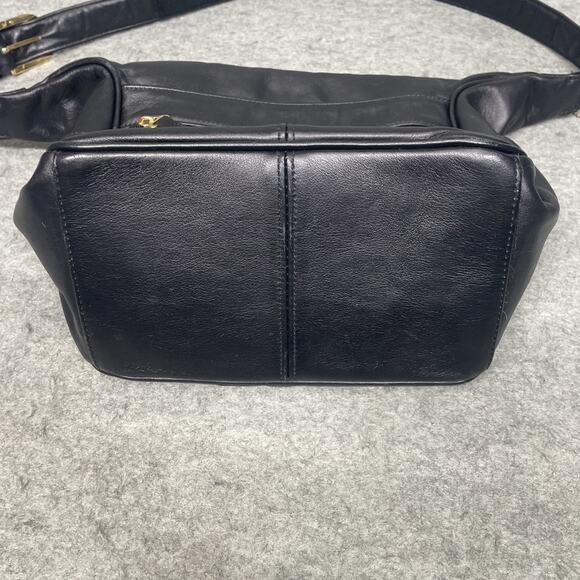 Vintage SAS Black Leather Crossbody Shoulder Bag Purse Made in USA Gold Hardware - Picture 10 of 11